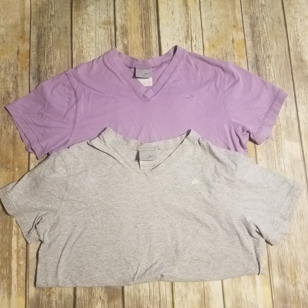 Set of 2 Nike Tees